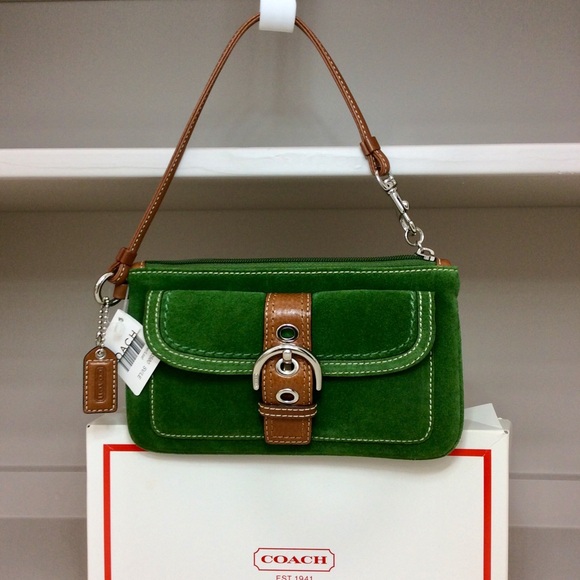 NWT Vintage Y2K Coach Green Suede Leather Buckle Wristlet Pouch Bag Authentic - Picture 5 of 15